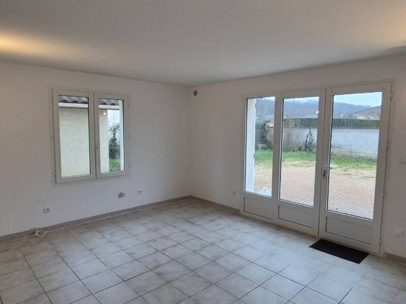 Maison à louer, 35m², SAINT BONNET DE MURE