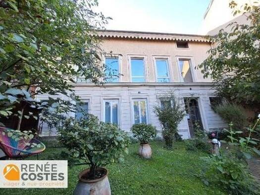 Appartement en viager occupé Bouquet 44 535 € 4 pièces 2 chambres 78 m² RDC/3 Cathédrale Troyes 10000