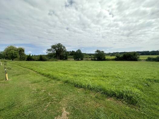 Terrain constructible à vendre 35 000 € 5 380 m² de terrain Eauze 32800