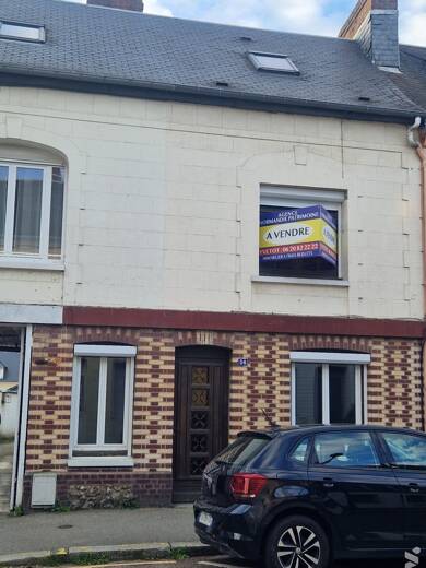 Maison à vendre 178 800 € 5 pièces 4 chambres 114 m² 82 m² de terrain Yvetot 76190