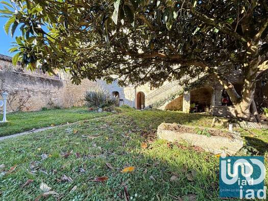Maison à vendre 279 000 € 7 pièces 4 chambres 173 m² 217 m² de terrain Lectoure 32700