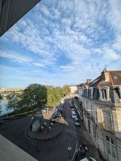 Appartement à louer 716 € 3 pièces 2 chambres 48,6 m² 2ème étage Saint Esprit Bayonne 64100