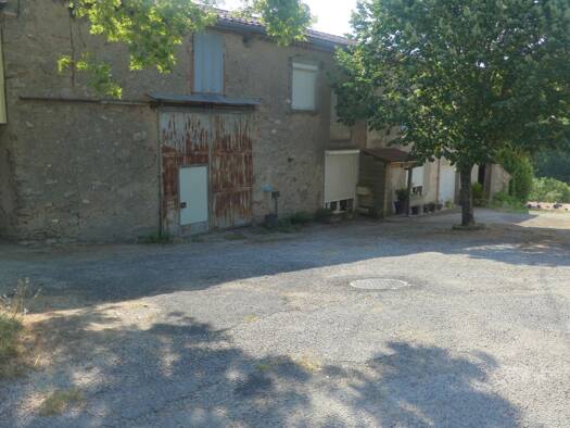Ferme à vendre - Première occupation 197 000 € 7 pièces 4 chambres 145 m² dès le 30/09/2026 Hameaux Labruguière 81290