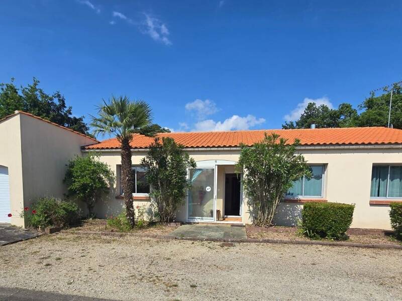 Maison à vendre, 104m², LES LUCS SUR BOULOGNE