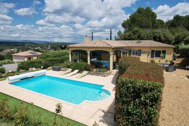 Villa à vendre 535 000 € 6 pièces 4 chambres 155 m² 1 400 m² de terrain Cotignac 83570