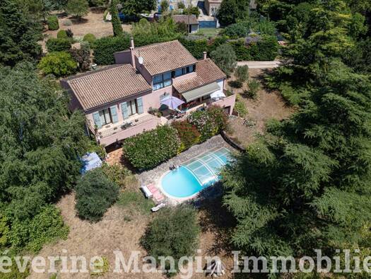 Maison à vendre 470 000 € 6 pièces 5 chambres 210 m² 5 101 m² de terrain Montvendre 26120