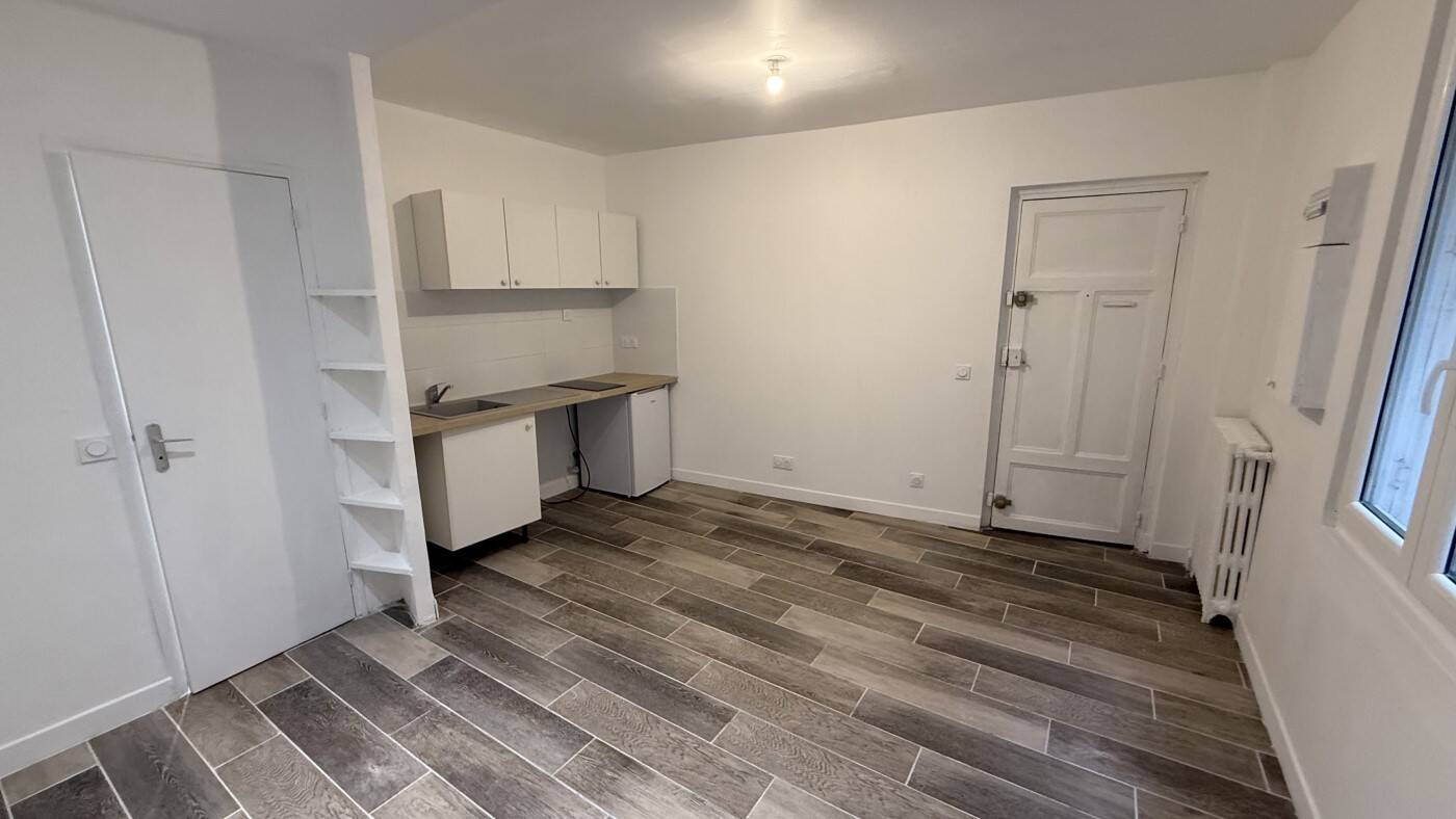 Maison à louer, 19m², AUBERVILLIERS