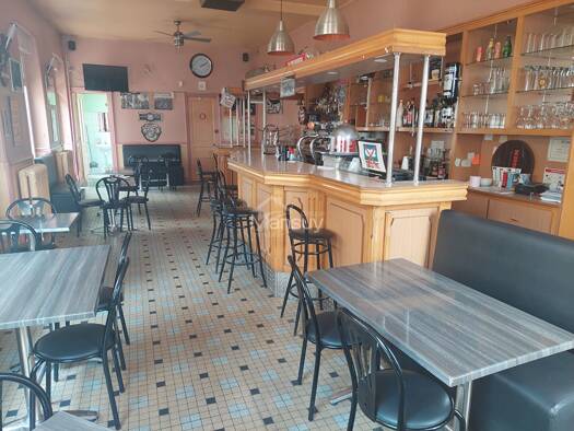 Immeuble à vendre 159 000 € Étain 55400