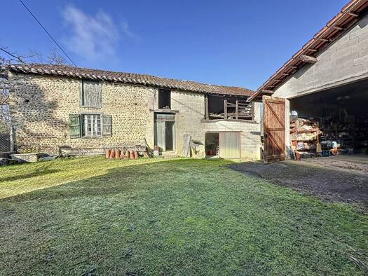 Maison de plain-pied à vendre 172 000 € 5 pièces 3 chambres 116 m² 110 000 m² de terrain Madiran 65700