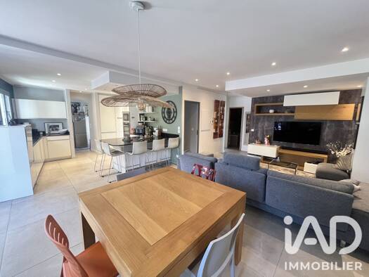 Appartement à vendre 769 000 € 4 pièces 3 chambres 94 m² RDC/2 Annecy-le-Vieux - Lac Annecy 74940