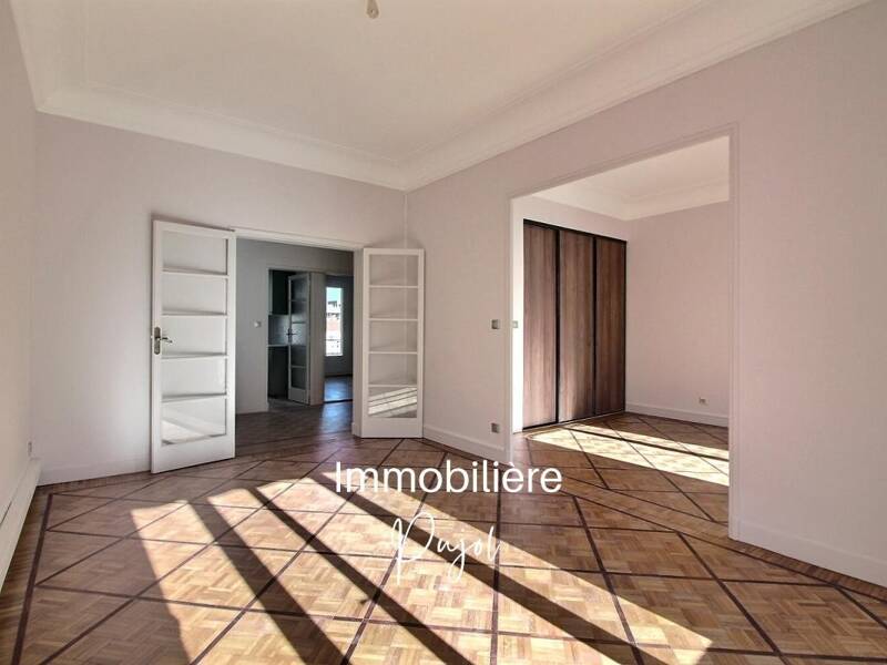 Maison à louer, 61m², MARSEILLE 6E