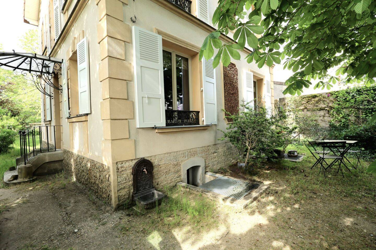 Maison à vendre, 270m², SAINT MAUR DES FOSSES