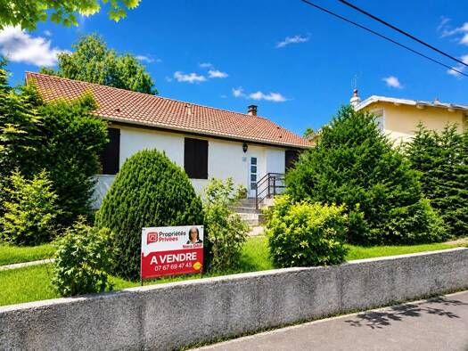 Maison de plain-pied à vendre 335 000 € 7 pièces 4 chambres 131 m² 1 037 m² de terrain Gare-Gambetta-Piemont Mont-Saint-Martin 54350