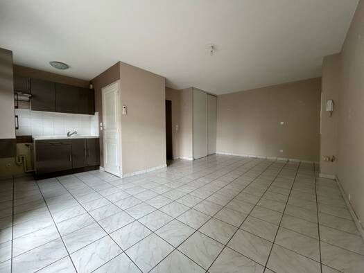 Appartement à vendre 60 000 € 3 pièces 1 chambre 53,6 m² 1er étage Freyming-Merlebach 57800