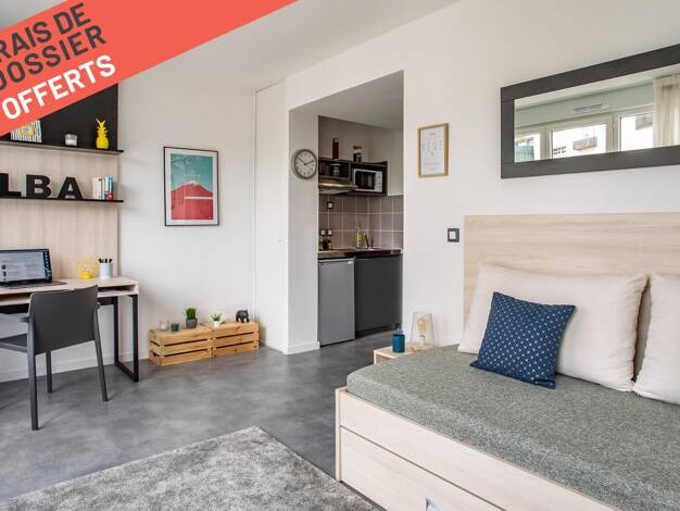 Studio à louer - logement étudiant 467 € 1 pièce 17 m² Hommelet Roubaix 59100