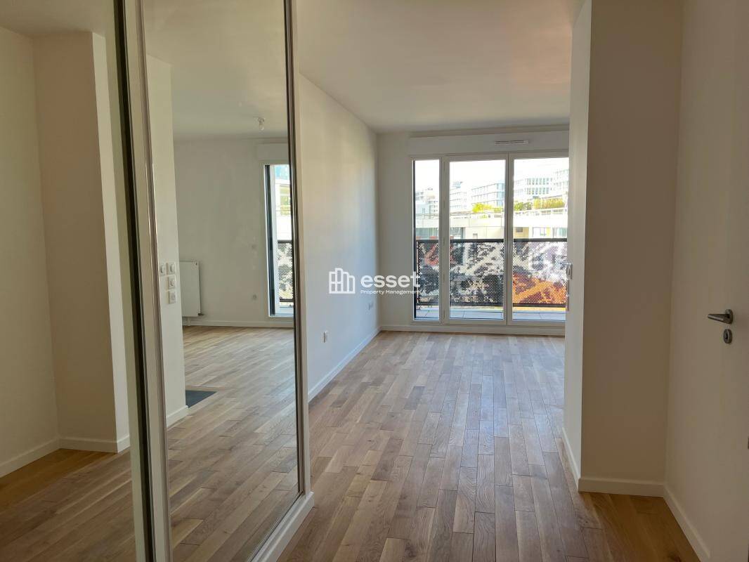 Maison à louer, 29m², COURBEVOIE