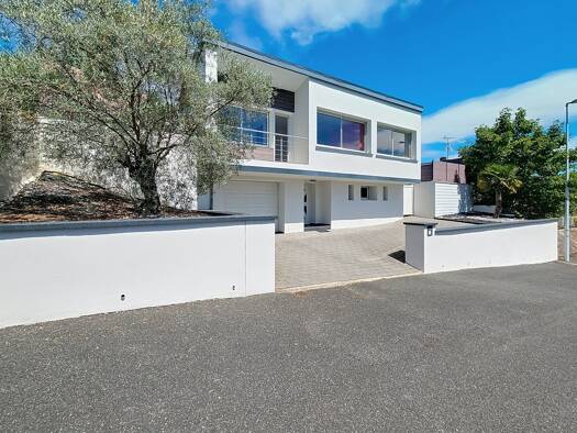 Maison à vendre 320 000 € 6 pièces 3 chambres 95 m² Centre Ville Mâcon 71000