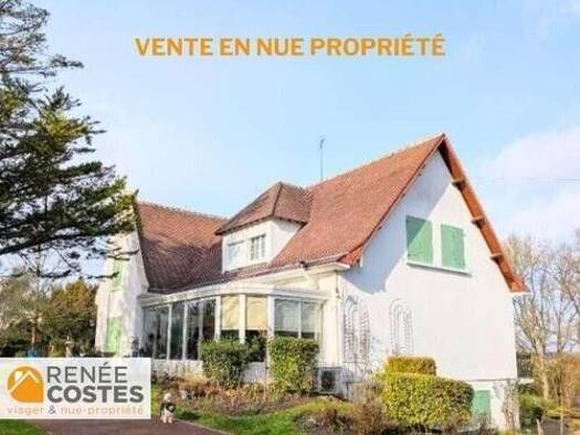 Maison en viager occupé Bouquet 457 799 € 8 pièces 5 chambres 341 m² 7 498 m² de terrain Cathédrale Tours 37000