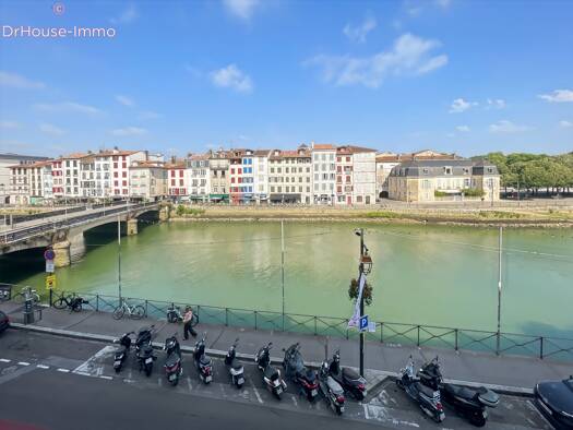 Appartement à vendre 269 000 € 3 pièces 3 chambres 115 m² Étage 2/3 Grand Bayonne Bayonne 64100