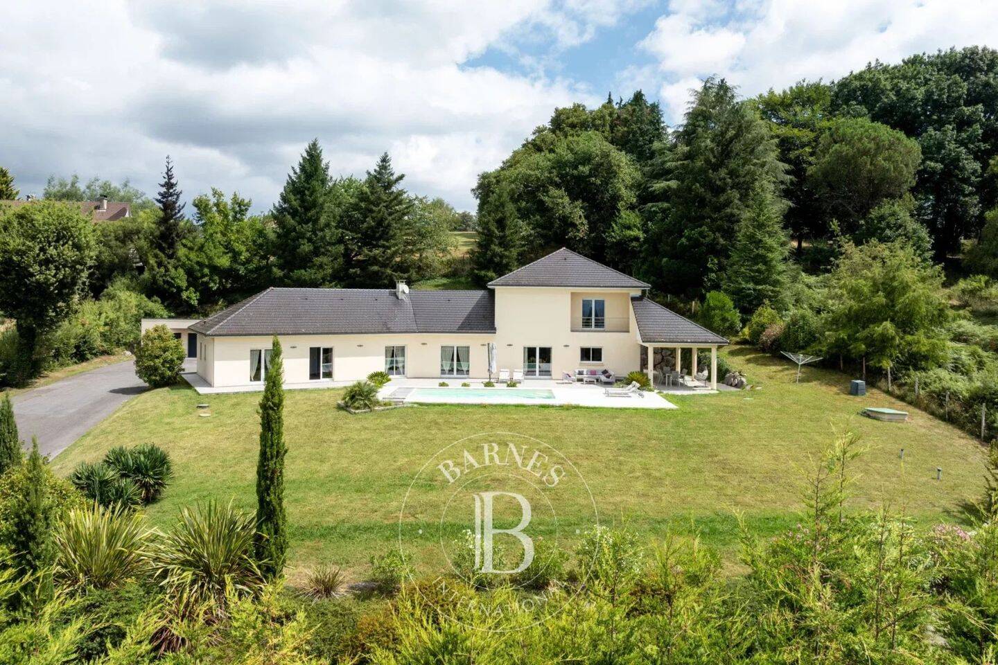 Maison à vendre, 253m², PAU