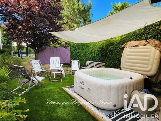 Maison à vendre 233 200 € 4 pièces 2 chambres 90 m² 268 m² de terrain La Fenetre Saintes 17100