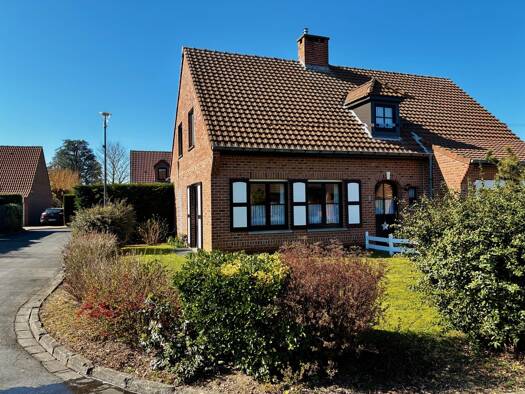 Maison à vendre 485 000 € 6 pièces 5 chambres 152 m² 538 m² de terrain Lys-lez-Lannoy 59390