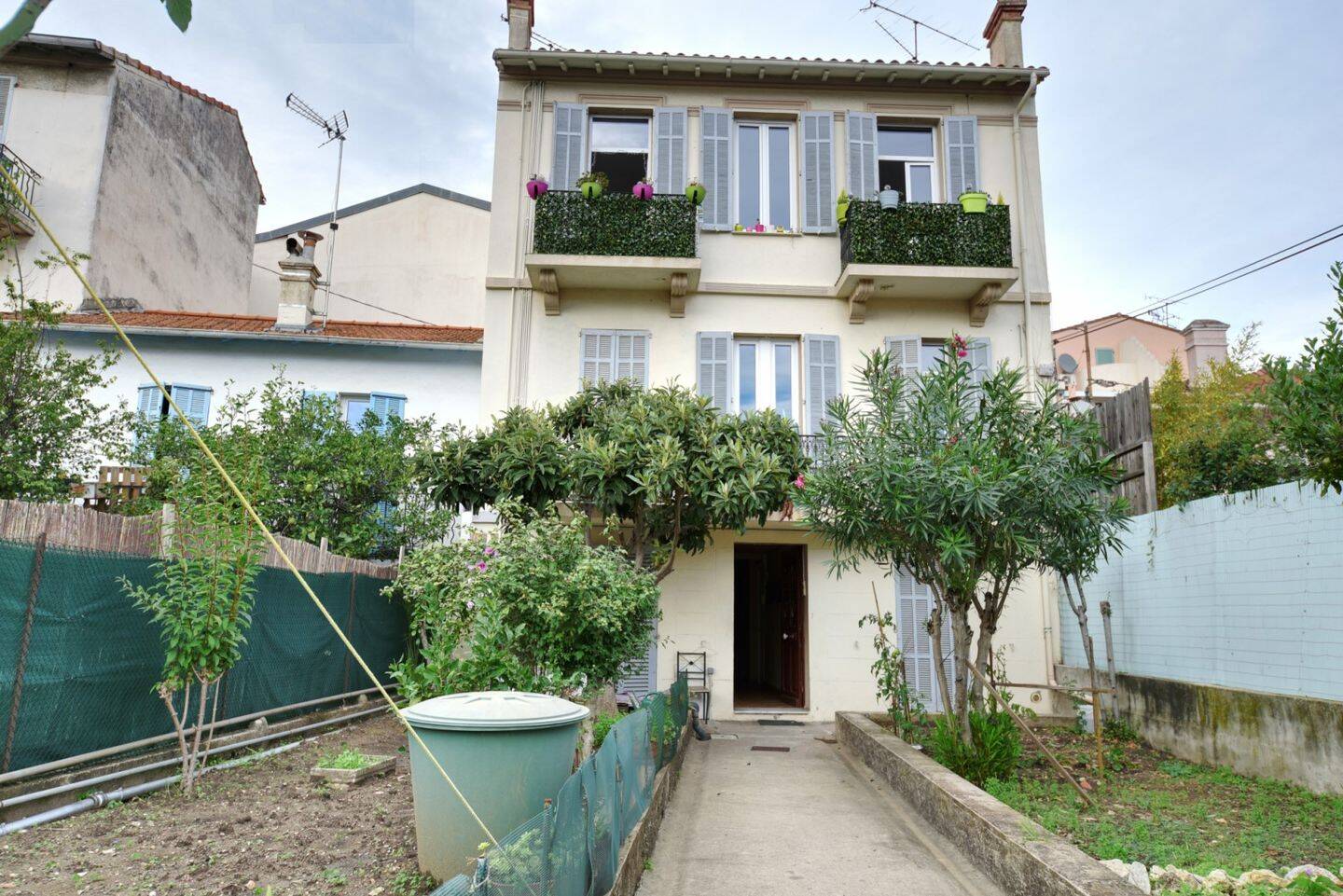 Maison à louer, 27m², CANNES