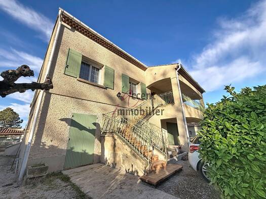 Maison à vendre 339 200 € 6 pièces 5 chambres 160 m² 458 m² de terrain Saint-Andiol 13670