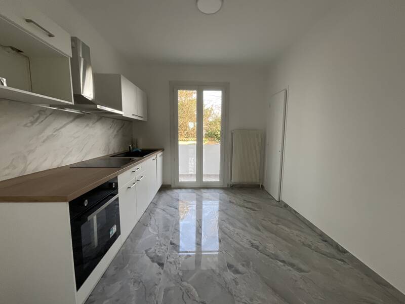 Maison à vendre, 68m², SAINT BONNET DE MURE