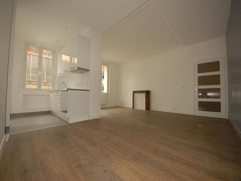 Maison à louer, 57m², PARIS 17E