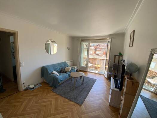 Appartement à vendre 68 000 € 2 pièces 1 chambre 48,9 m² 2ème étage Centre Ville Mazamet 81200