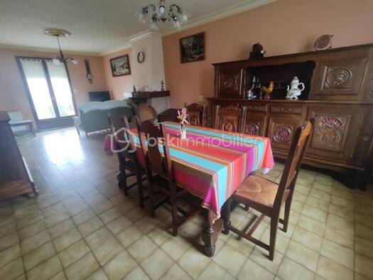 Pavillon à vendre 199 300 € 5 pièces 3 chambres 120 m² Saint-Hilaire-des-Landes 35140