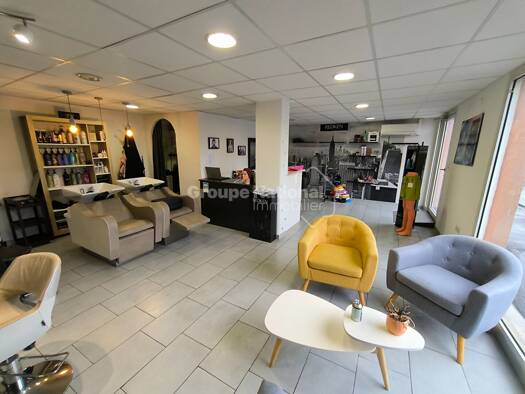 Appartement à vendre 98 000 € 1 pièce 46 m² RDC/2 Althen-des-Paluds 84210