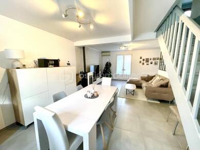 Maison à vendre 267 000 € 5 pièces 4 chambres 90,7 m² Bras de Fer-Tourelles Évry-Courcouronnes 91000