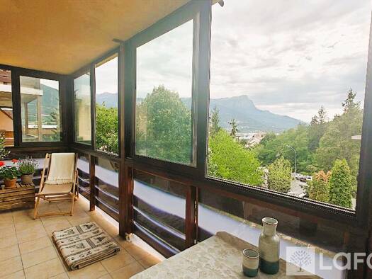 Appartement à vendre 199 000 € 3 pièces 2 chambres 50,76 m² 1er étage Les Ecarts Embrun 05200