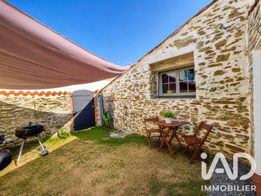 Maison de ville à vendre 203 000 € 3 pièces 1 chambre 66 m² 125 m² de terrain Grosbreuil 85440