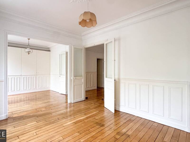 Maison à louer, 57m², PARIS 14E