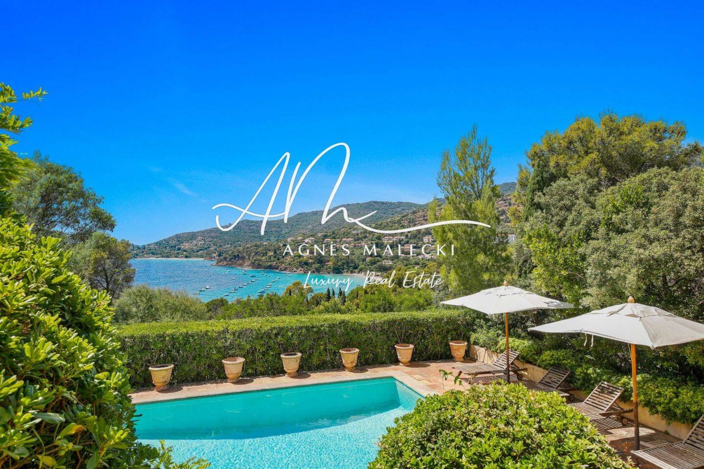 Maison à vendre, 460m², RAYOL CANADEL SUR MER