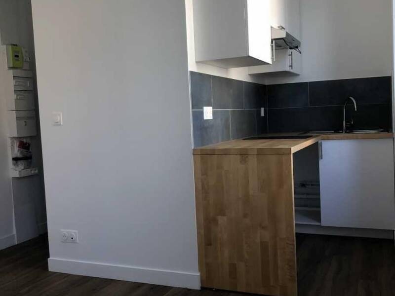 Maison à louer, 16m², IVRY SUR SEINE