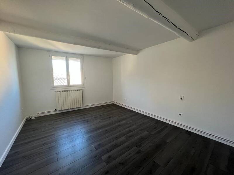 Maison à louer, 83m², SAINT CANNAT