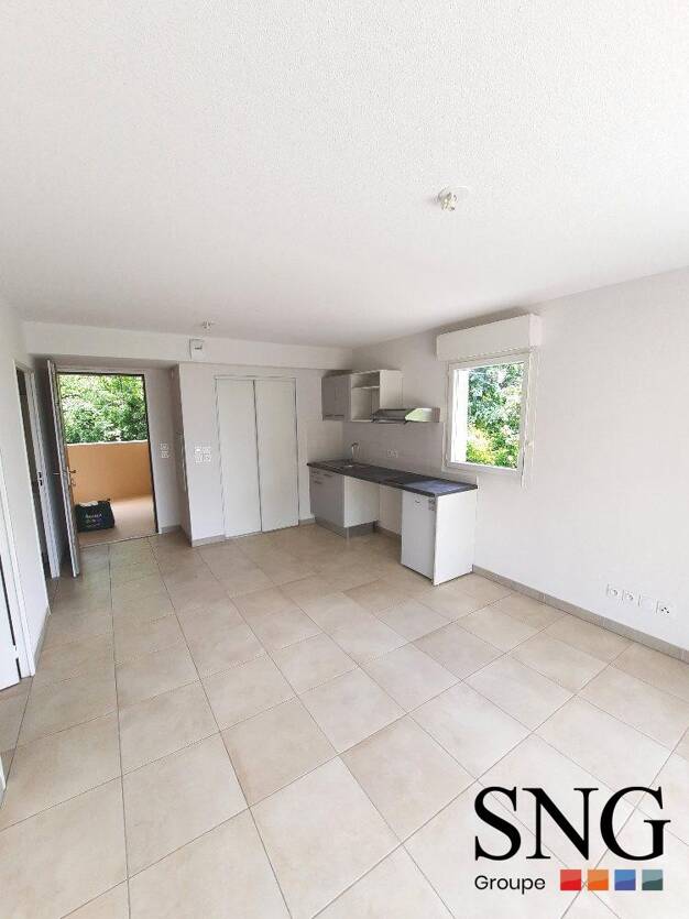 Appartement à louer 543 € 2 pièces 1 chambre 36,9 m² 2ème étage Montfavet Banlieue Avignon 84140