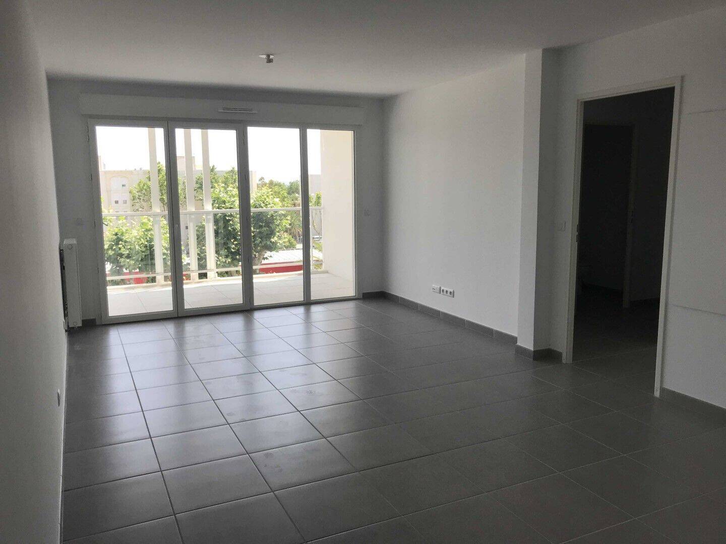 Maison à louer, 65m², HYERES