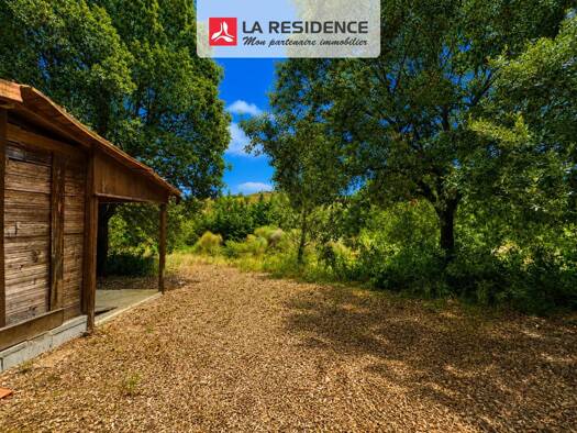 Terrain à vendre 8 000 € 2 402 m² de terrain Montréal 11290