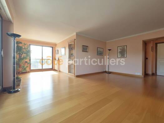 Appartement à vendre 539 000 € 5 pièces 3 chambres 94 m² Étage 7/7 Victor Hugo-Belvédère Saint-Germain-en-Laye 78100