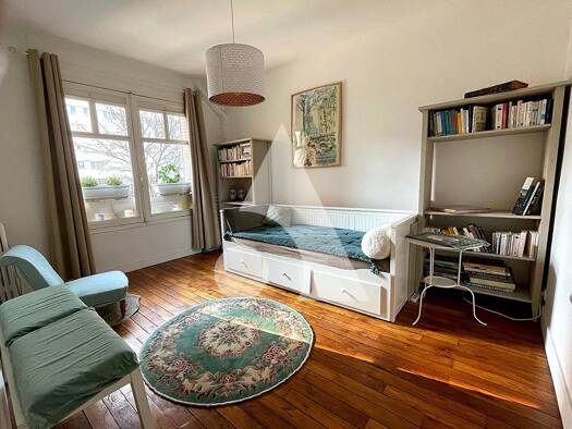 Appartement à vendre 355 000 € 2 pièces 1 chambre 51 m² Étage 1/6 Entrée de Ville Clichy 92110
