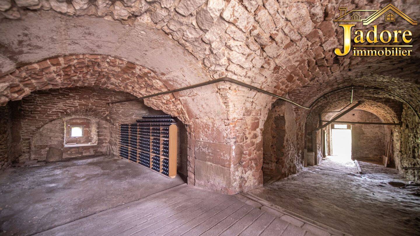 Maison à vendre, 256m², ETIVAL CLAIREFONTAINE
