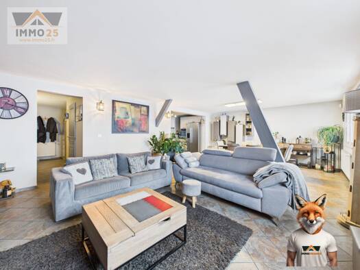 Duplex à vendre 370 000 € 5 pièces 4 chambres 139 m² Étage 2/3 Les Fourgs 25300