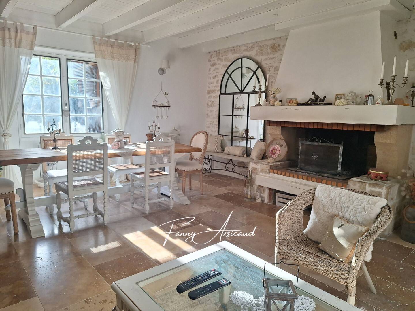 Maison à vendre, 180m², L'ILE D'ELLE