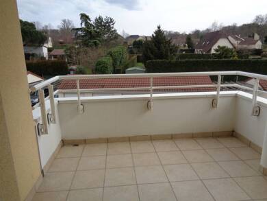 Appartement à louer 510 € 2 pièces 1 chambre 44 m² Étage 2/1 Ussac 19270