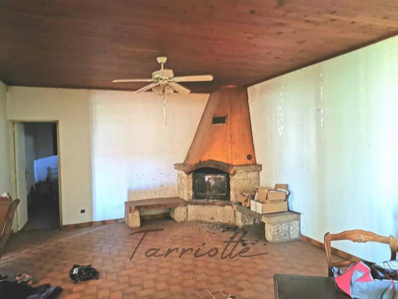 Maison à vendre, 136m², VALAURIE